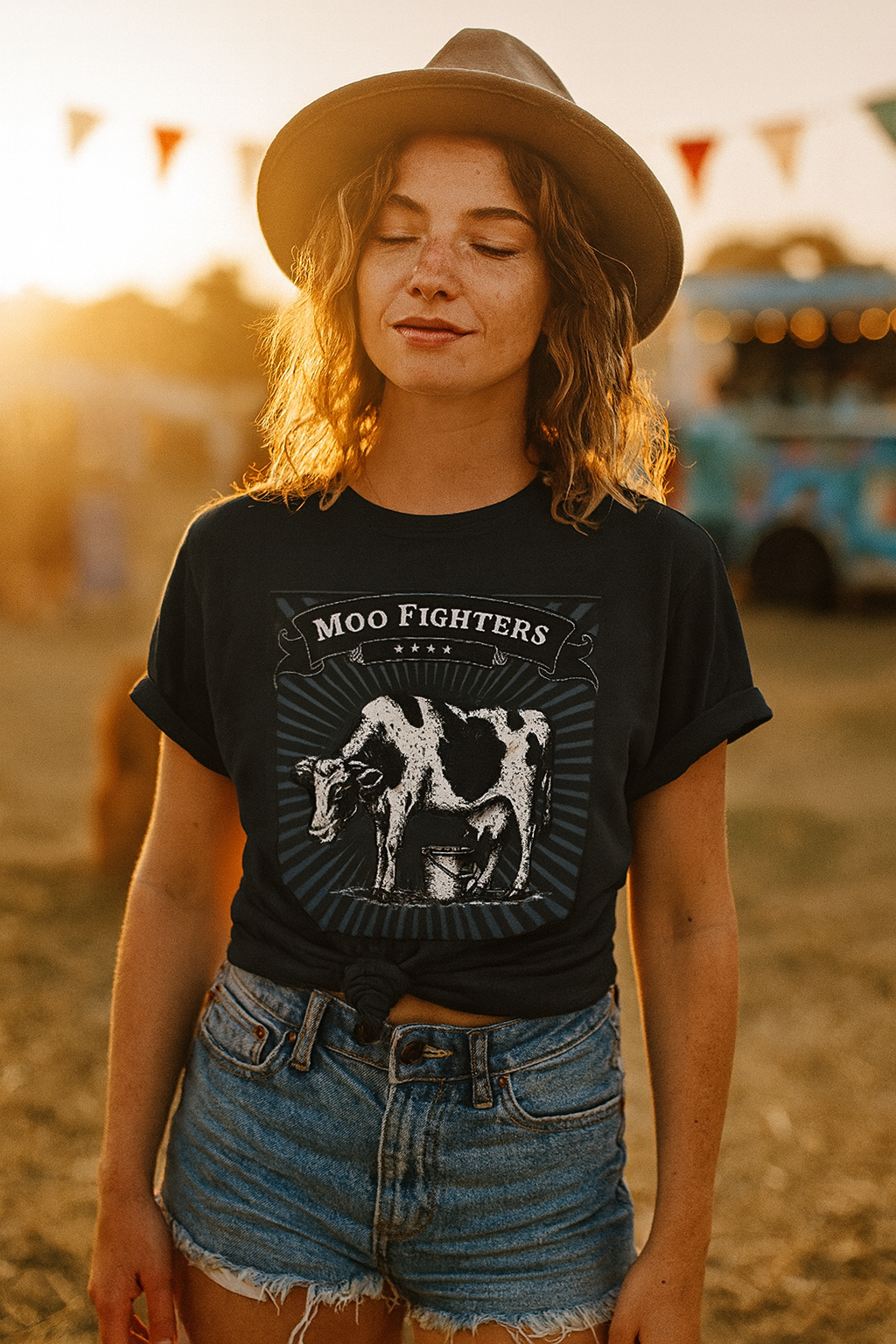 Unisex Moo Fighters T-Shirt - Hilarious Parody Tee - Rock & Rural Humor for Fans